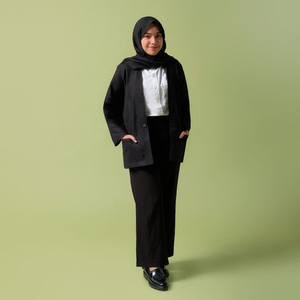 ORCA Khazan Kimono Outerwear, Black