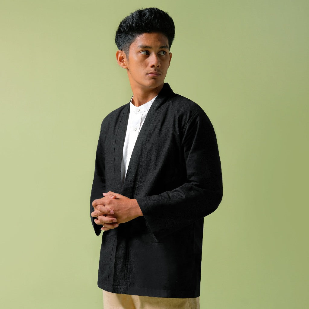 ORCA Khazan Kimono Outerwear, Black