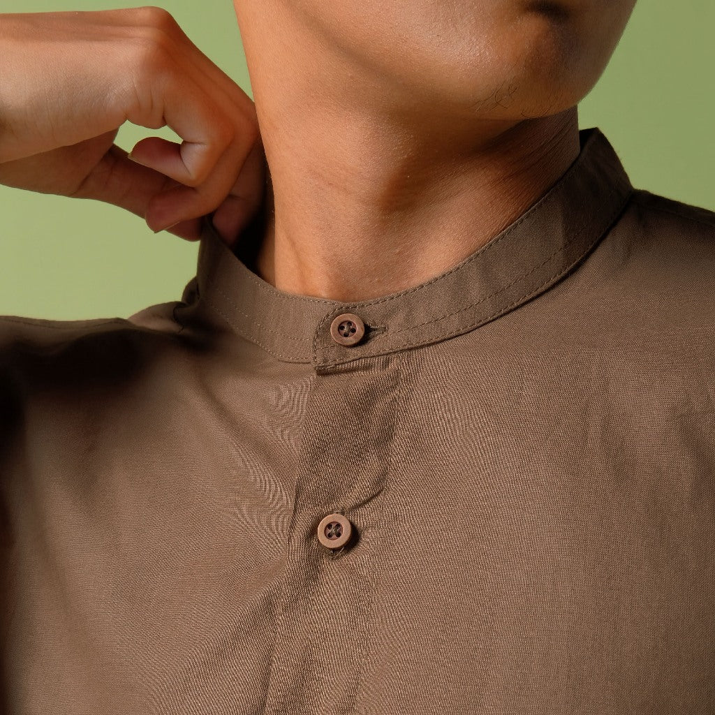 ORCA Kemeja Panjang Qaasim Pocket Shirt, Brown
