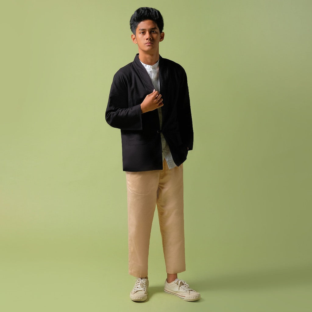 ORCA Khazan Kimono Outerwear, Black