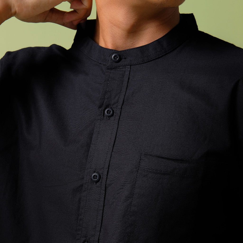 ORCA Kemeja Pendek Shams Short Shirt, Black
