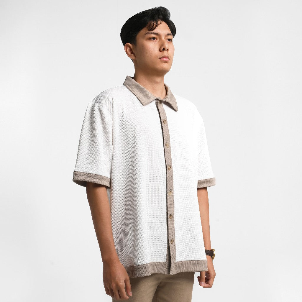 ORCA Kemeja Pendek Rileks Harper Leisure Shirt, Broken White