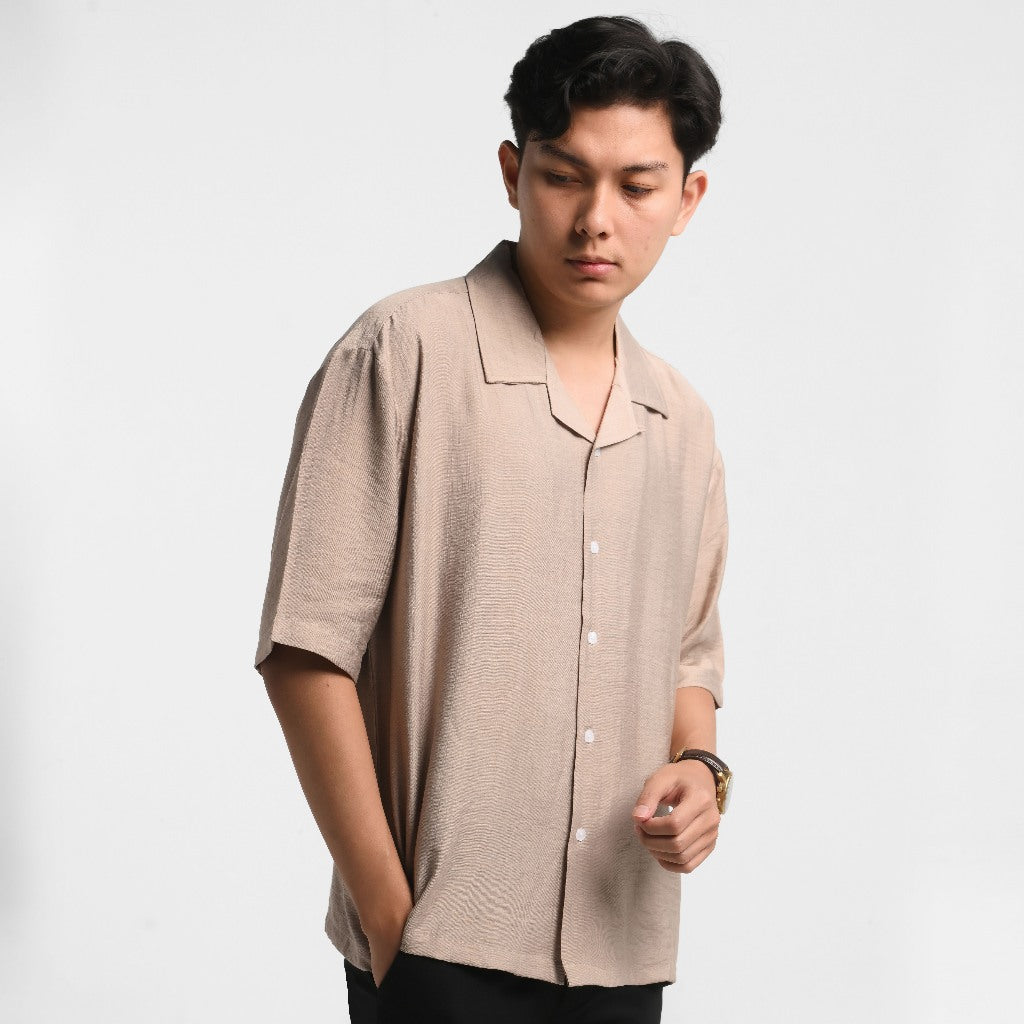 ORCA Kemeja Pendek Orson Creased Effect Shirt, Beige