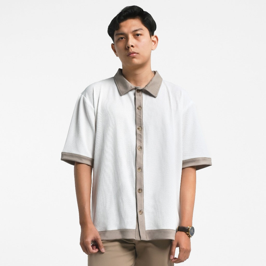 ORCA Kemeja Pendek Rileks Harper Leisure Shirt, Broken White