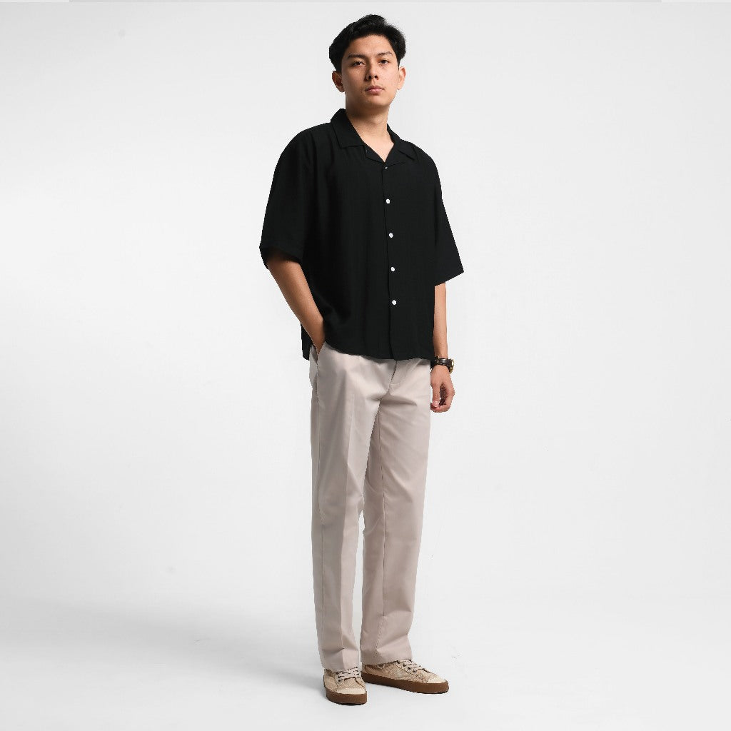 ORCA Kemeja Pendek Orson Creased Effect Shirt, Black