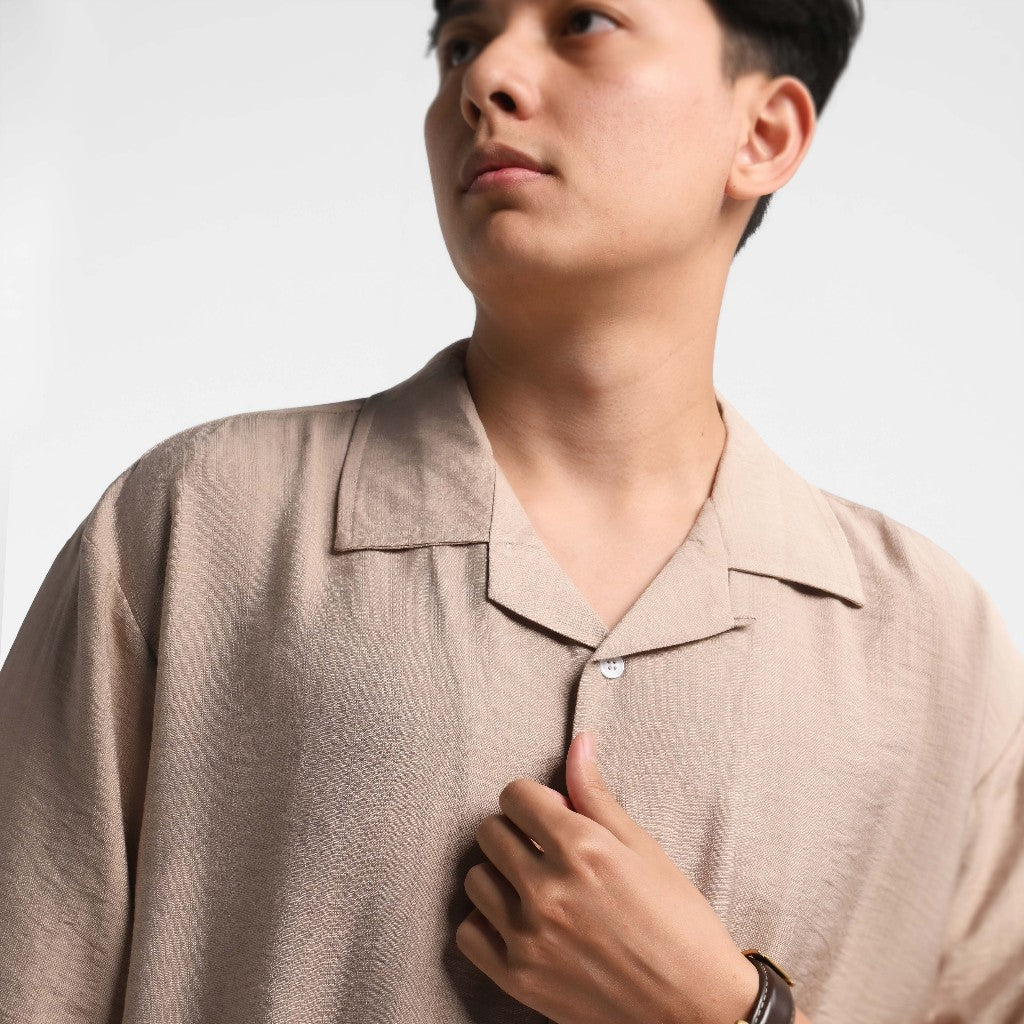 ORCA Kemeja Pendek Orson Creased Effect Shirt, Beige
